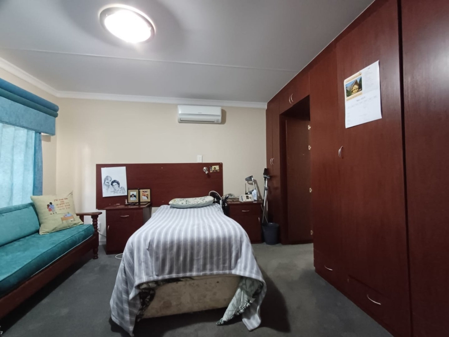 4 Bedroom Property for Sale in Stilfontein Ext 4 North West